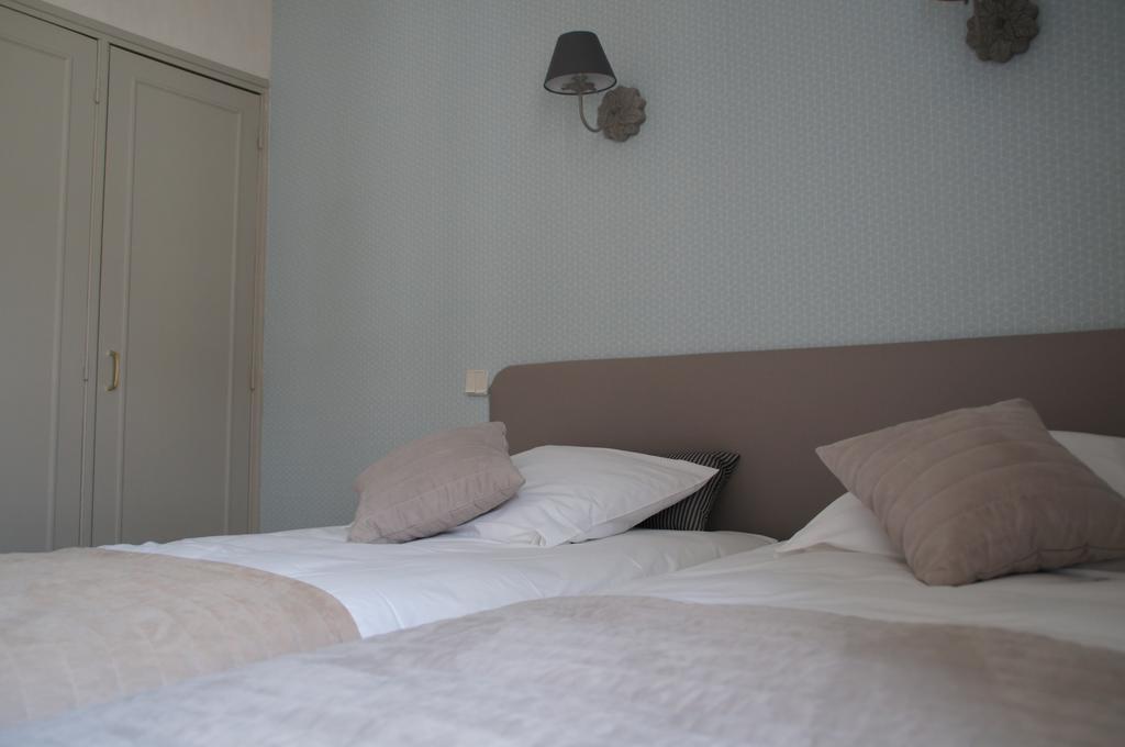 La Petite Cour Hotel Trouville-sur-Mer Room photo