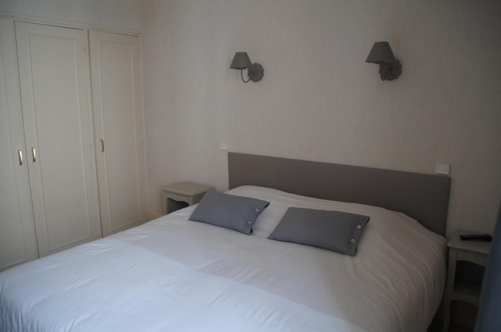 La Petite Cour Hotel Trouville-sur-Mer Room photo